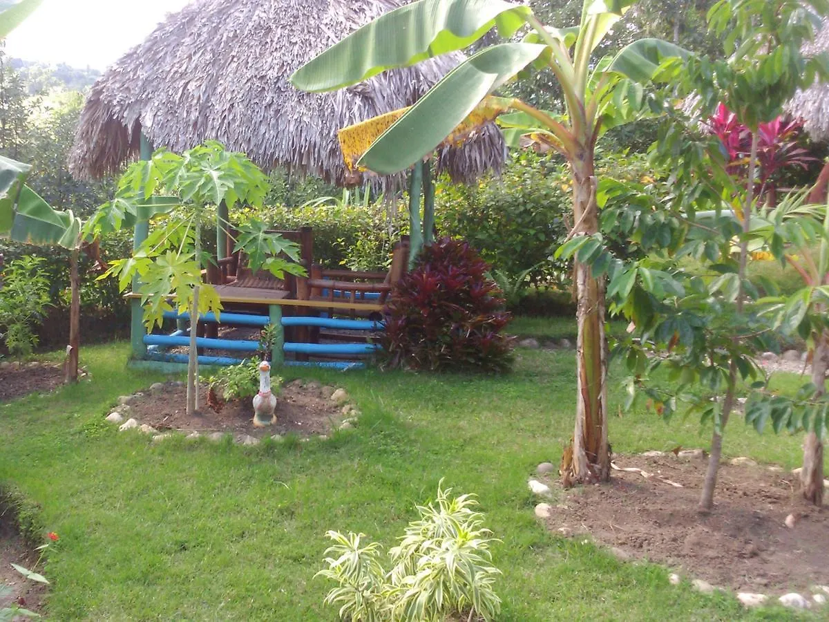 Деревянный коттедж Yasipark - Nature Park Und Ecolodge Ясика-Арриба