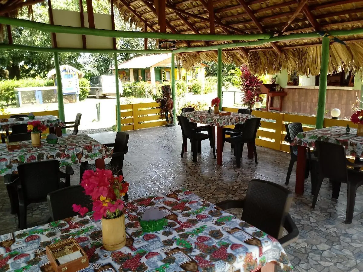 Yasipark - Nature Park Und Ecolodge Ясика-Арриба